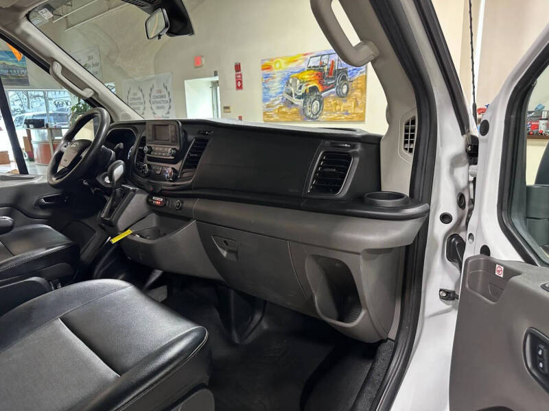 2020 Ford Transit