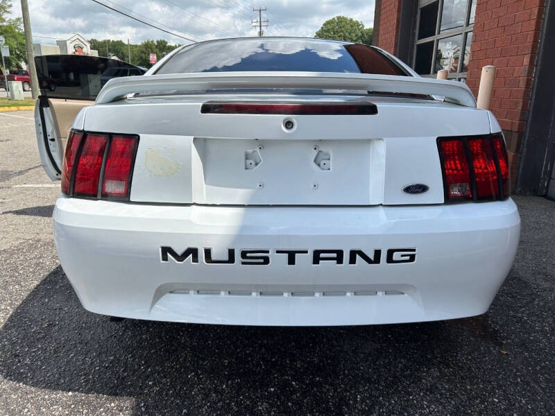 1999 Ford Mustang
