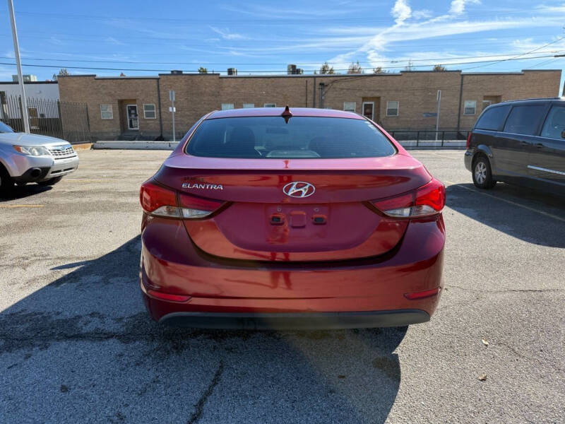 2015 Hyundai Elantra SE