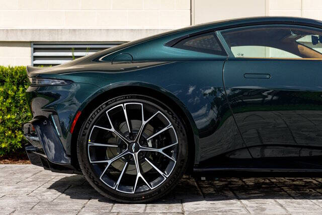 2026 Aston Martin Vantage