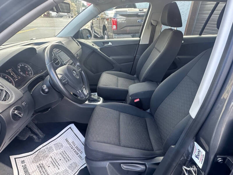 2015 Volkswagen Tiguan S 4Motion