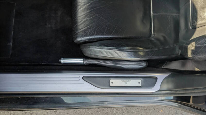 2005 Aston Martin DB9 Volante