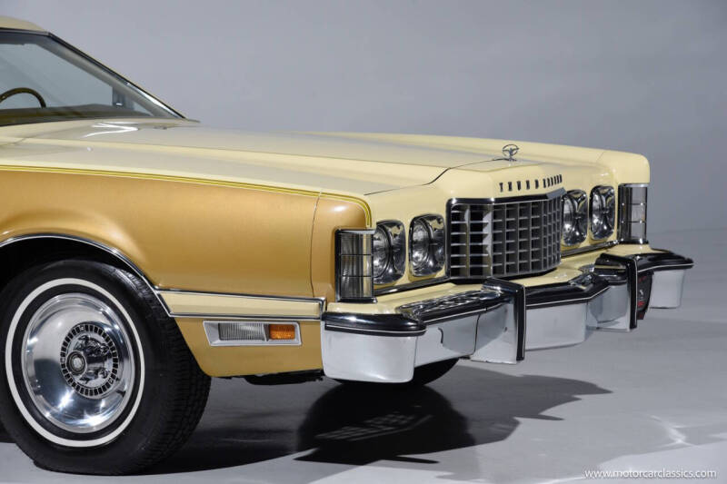 1976 Ford Thunderbird