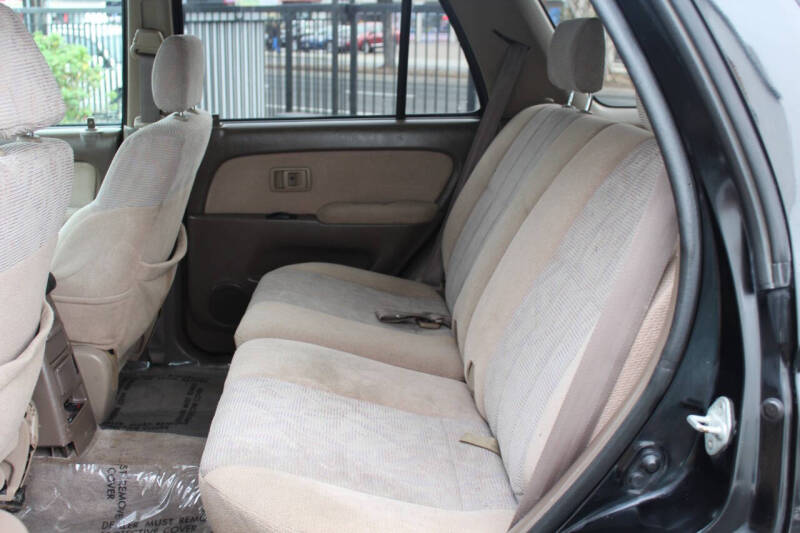 2000 Toyota 4Runner SR5