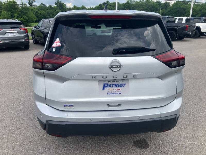 2024 Nissan Rogue S