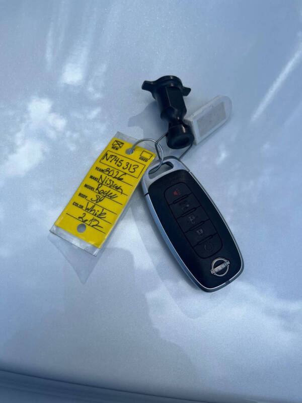 2026 Nissan Rogue SV