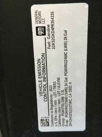 2023 GMC Yukon XL SLT