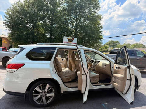 2015 Nissan Pathfinder S