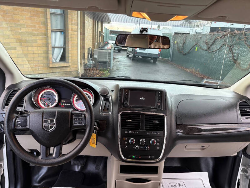 2017 Dodge Grand Caravan SE Plus