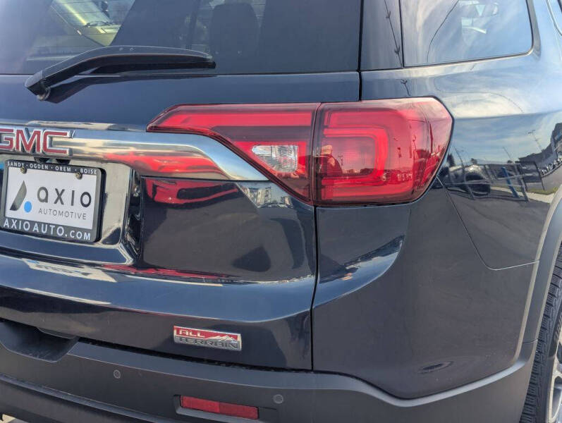 2017 GMC Acadia SLT-1