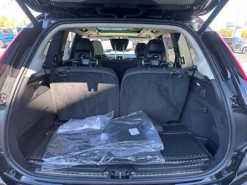 2026 Volvo XC90 B6 Plus 7P