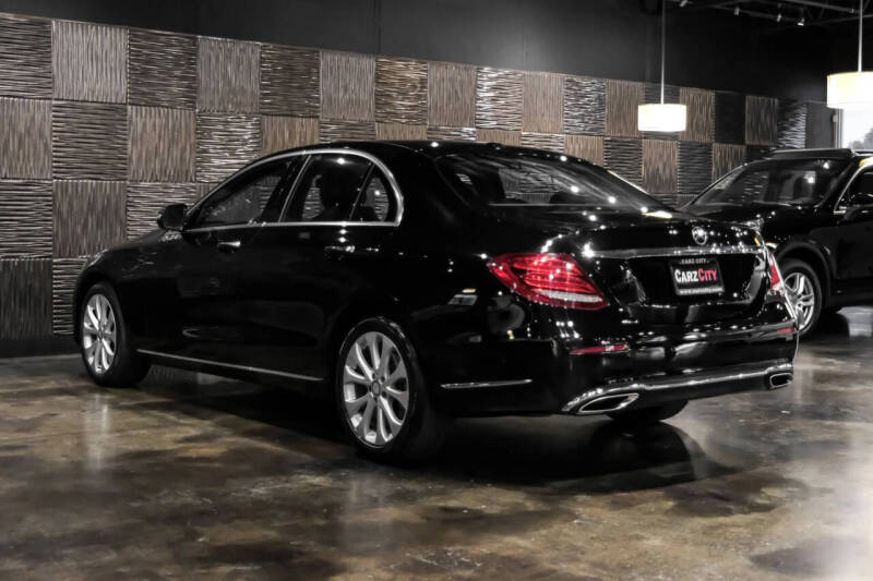 2017 Mercedes-Benz E-Class E 300