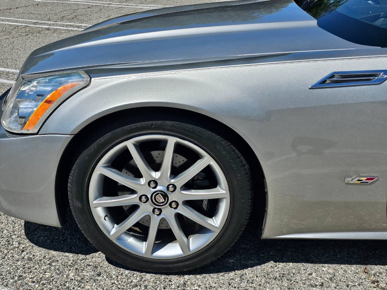 2006 Cadillac XLR-V 50