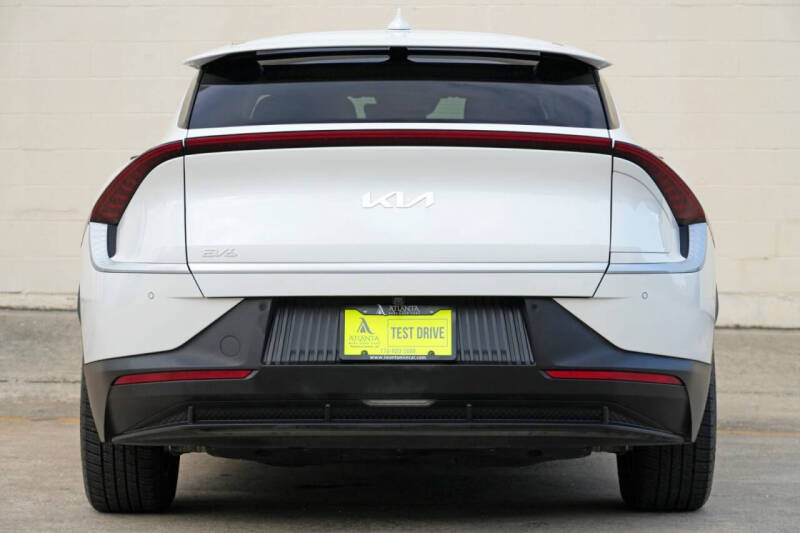 2024 Kia EV6 Light