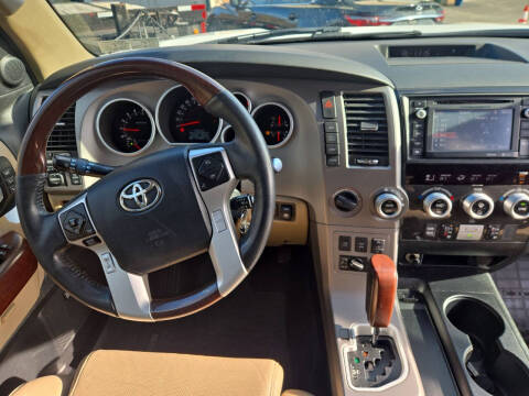 2014 Toyota Sequoia Platinum