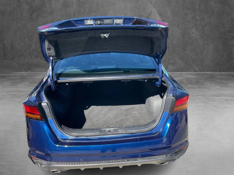 2020 Nissan Altima 2.5 SR