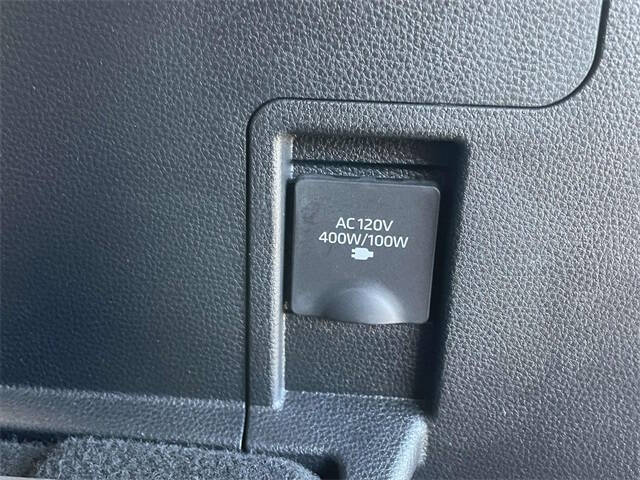 2024 Toyota Sequoia Platinum