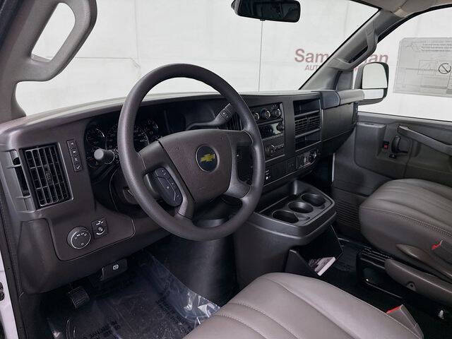 2026 Chevrolet Express 2500