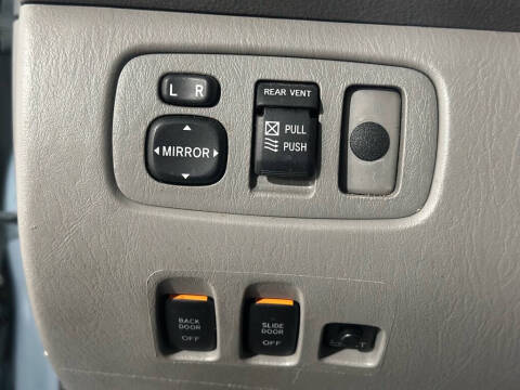 2010 Toyota Sienna XLE