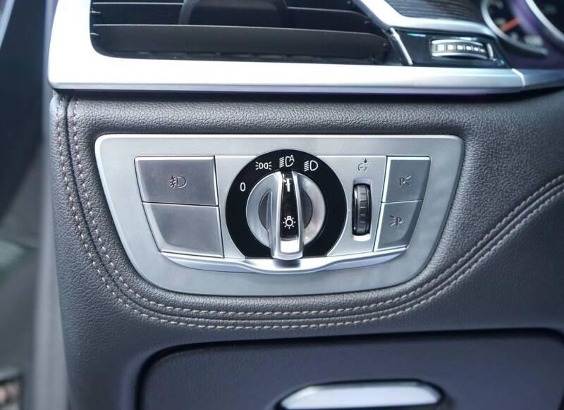 2018 BMW 7 Series 740i