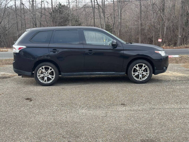 2014 Mitsubishi Outlander SE