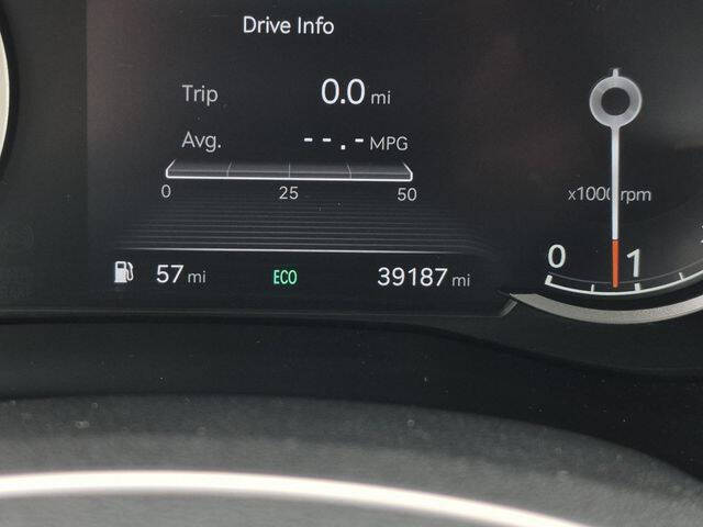 2023 Genesis G70