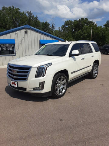 2015 Cadillac Escalade for sale at Ol Mac Motors in Topeka KS