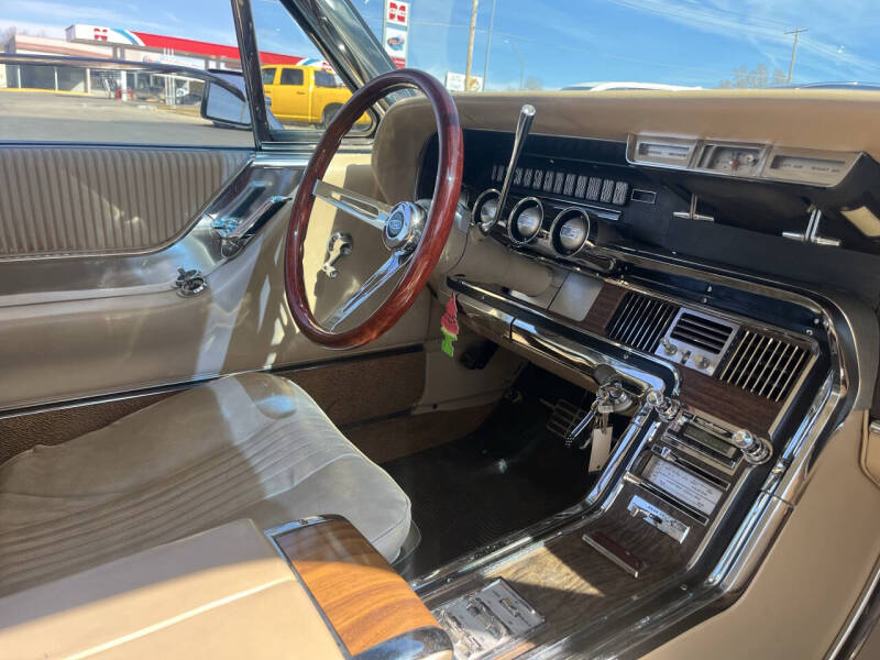 1964 Ford Thunderbird