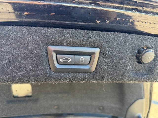 2022 BMW 5 Series 530i