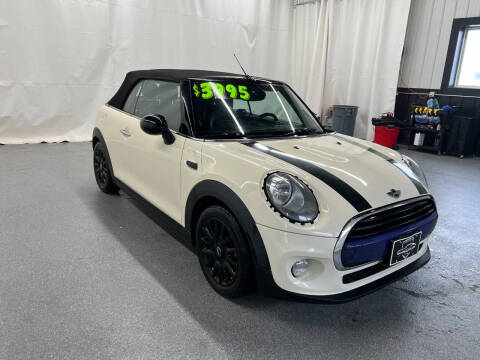2017 MINI Convertible Cooper