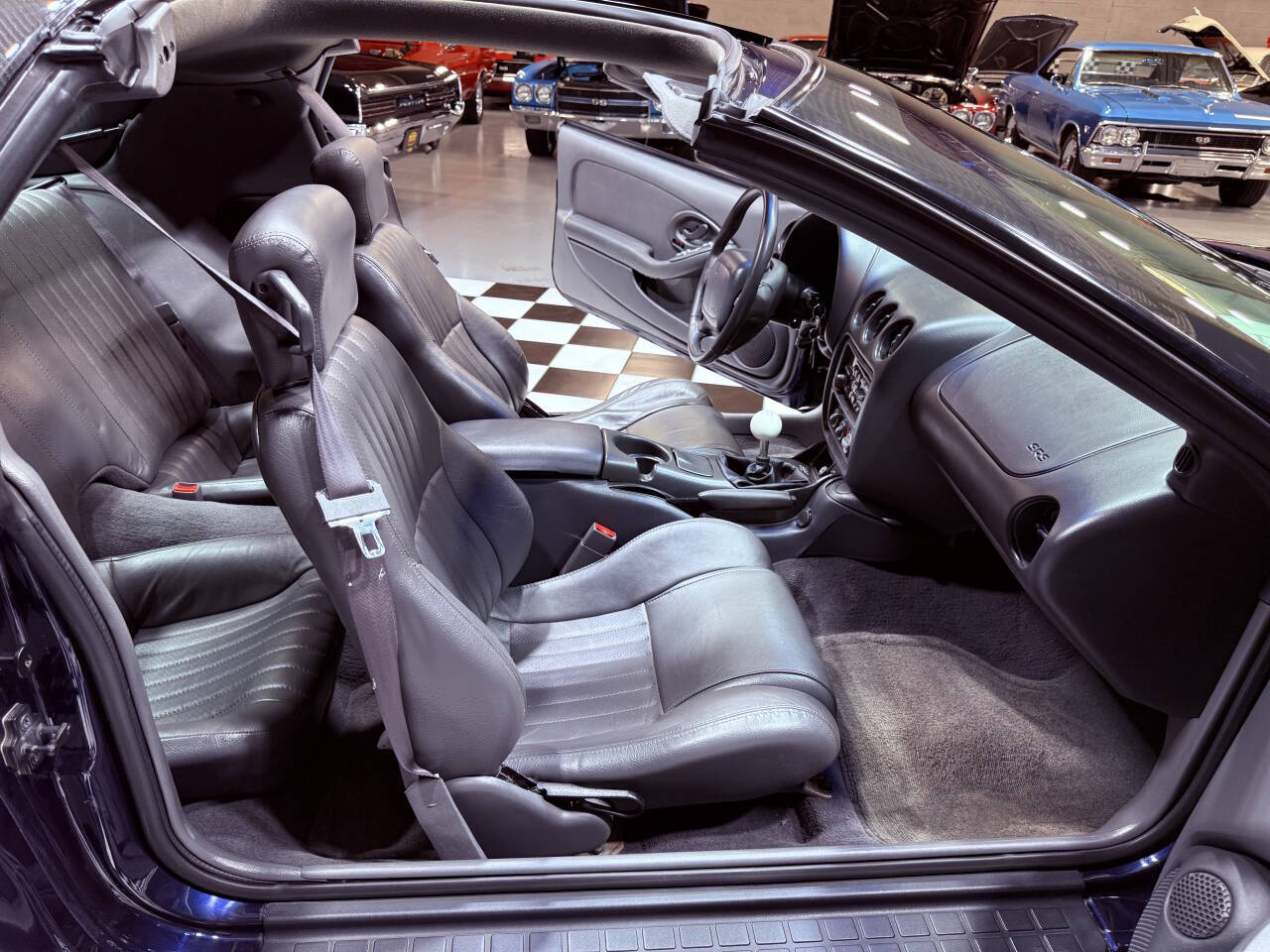 1999 Pontiac Firebird 81