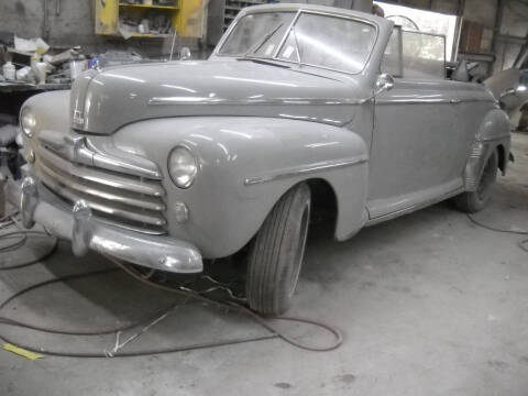 1947 Ford Super Deluxe