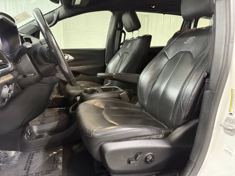 2019 Chrysler Pacifica Touring L Plus