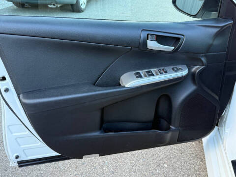 2013 Toyota Camry SE