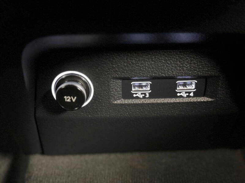 2019 Audi e-tron quattro Prestige