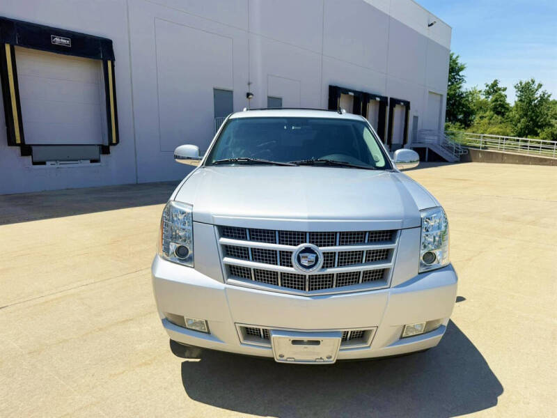 2012 Cadillac Escalade Premium
