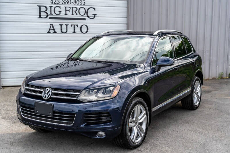 2012 Volkswagen Touareg for sale at Big Frog Auto in Cleveland TN