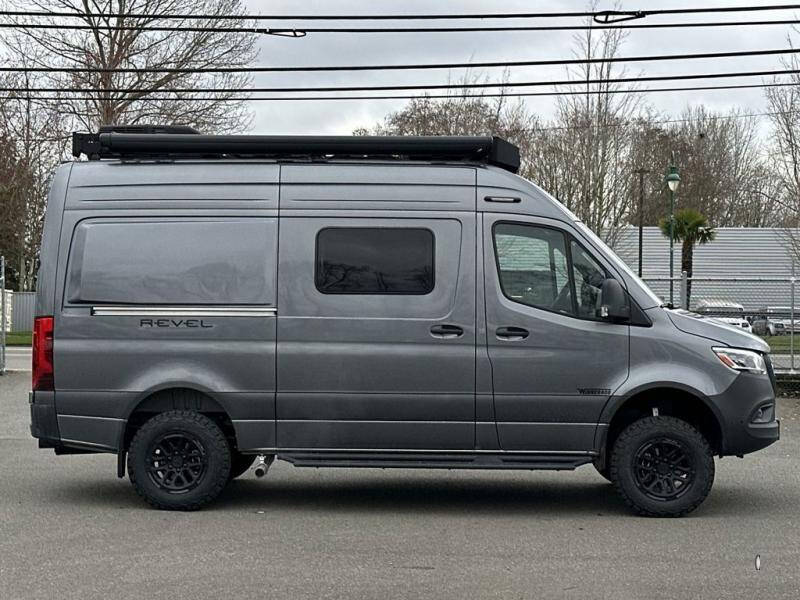 2024 Mercedes-Benz Sprinter