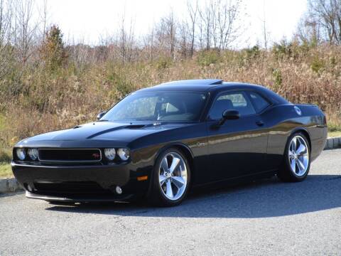 2013 Dodge Challenger for sale at R & R AUTO SALES in Poughkeepsie NY