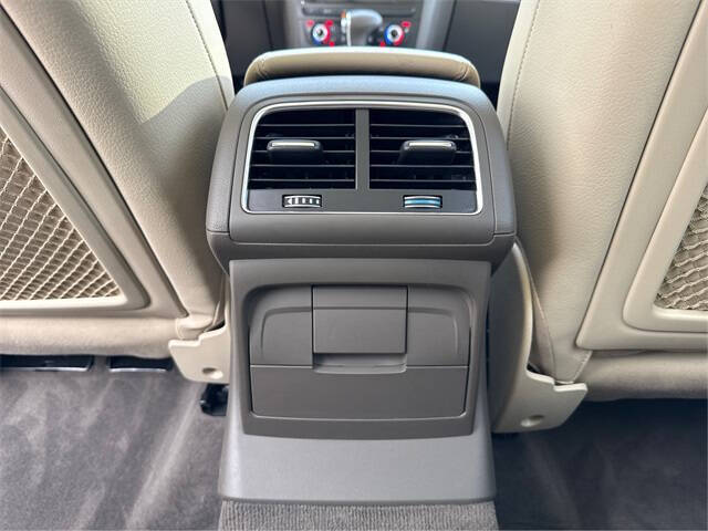 2017 Audi Q5 2.0T quattro Premium Plus