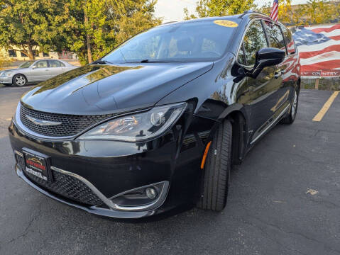 2018 Chrysler Pacifica Touring L