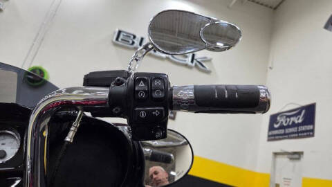 2017 Harley-Davidson FLH