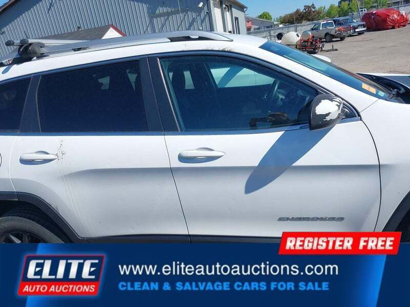 2018 Jeep Cherokee Latitude