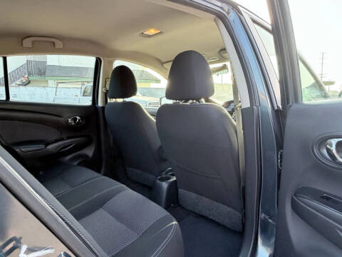 2015 Nissan Versa 1.6 S