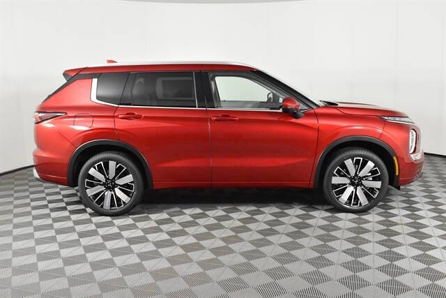 2025 Mitsubishi Outlander SEL