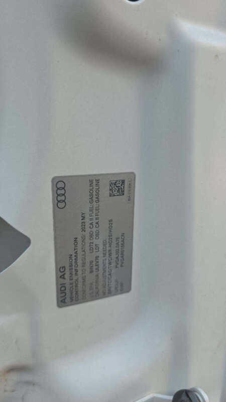 2023 Audi Q5 quattro Premium 40 TFSI