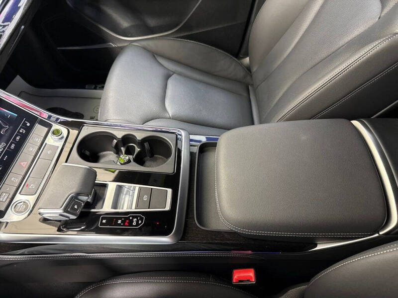 2025 Audi Q8 quattro Premium Plus 55 TFSI