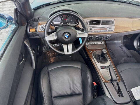 2003 BMW Z4 2.5i