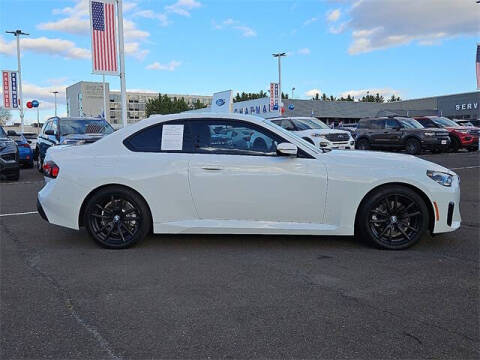 2024 BMW 2 Series 230i