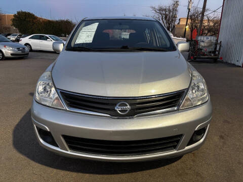 2012 Nissan Versa 1.8 S